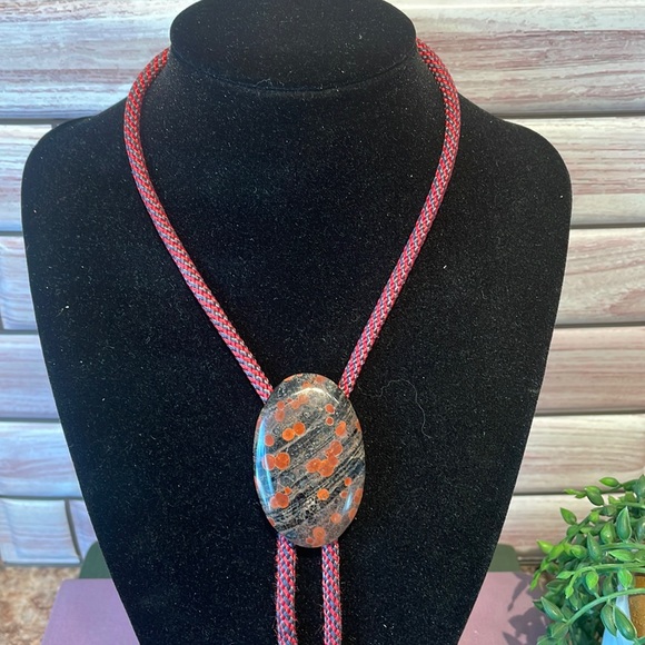 Vintage bolo tie - Picture 1 of 8